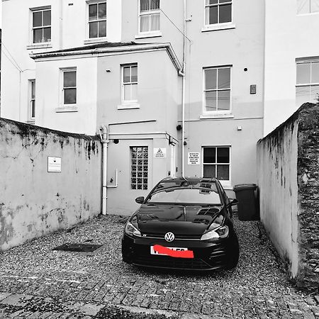 Harbour Court Plymouth - Free Parking - Tucked Away On The Barbican With Courtyard - By Ocean City Retreats Екстер'єр фото