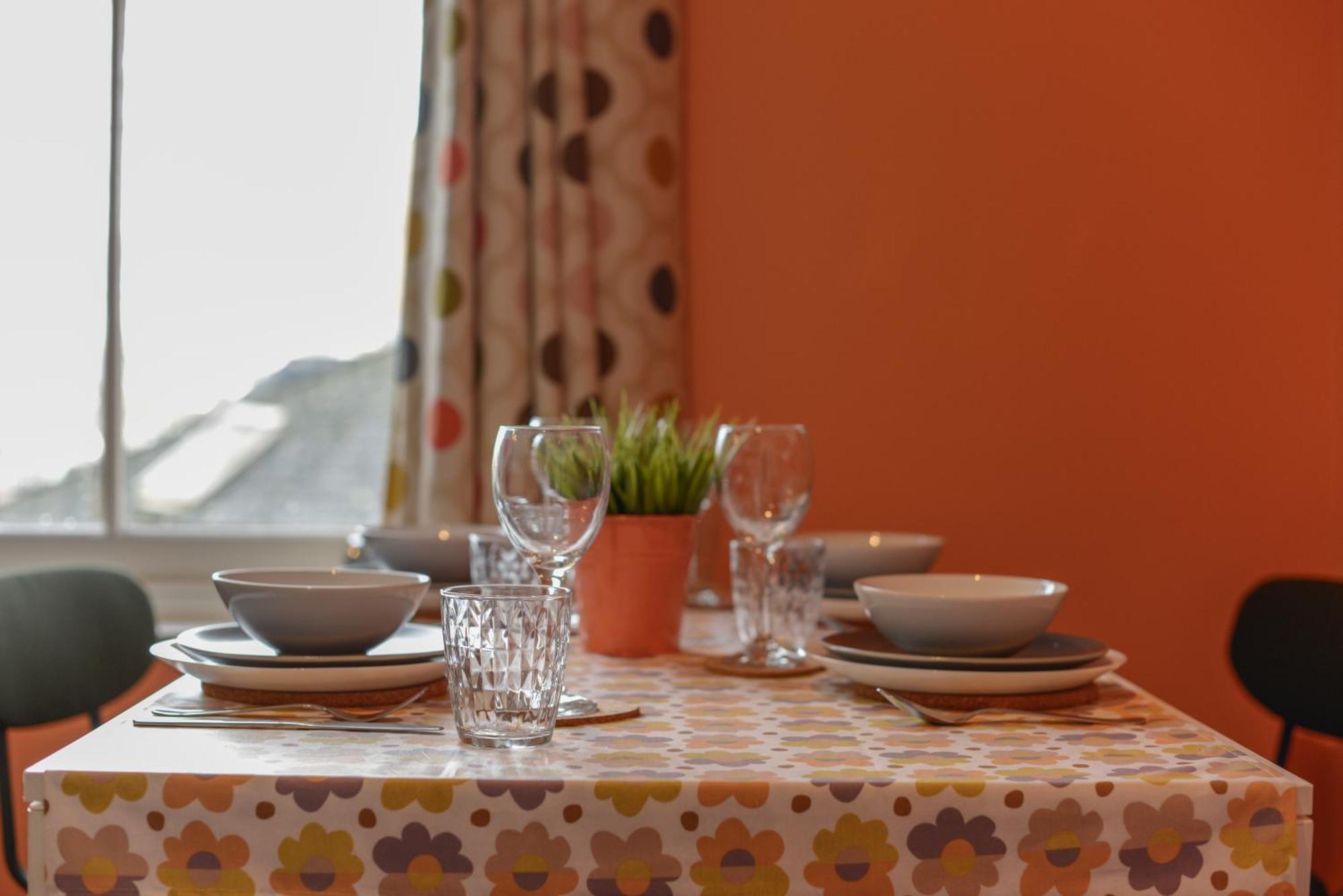 Harbour Court Plymouth - Free Parking - Tucked Away On The Barbican With Courtyard - By Ocean City Retreats Екстер'єр фото