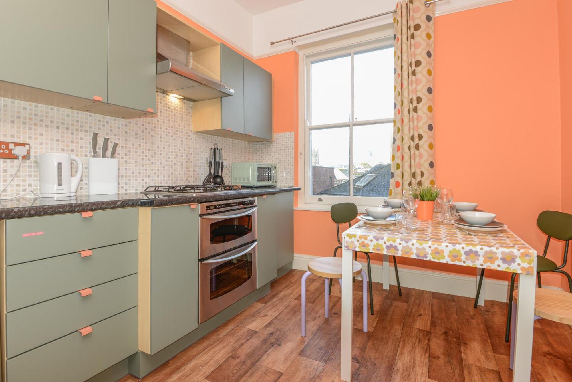 Harbour Court Plymouth - Free Parking - Tucked Away On The Barbican With Courtyard - By Ocean City Retreats Екстер'єр фото