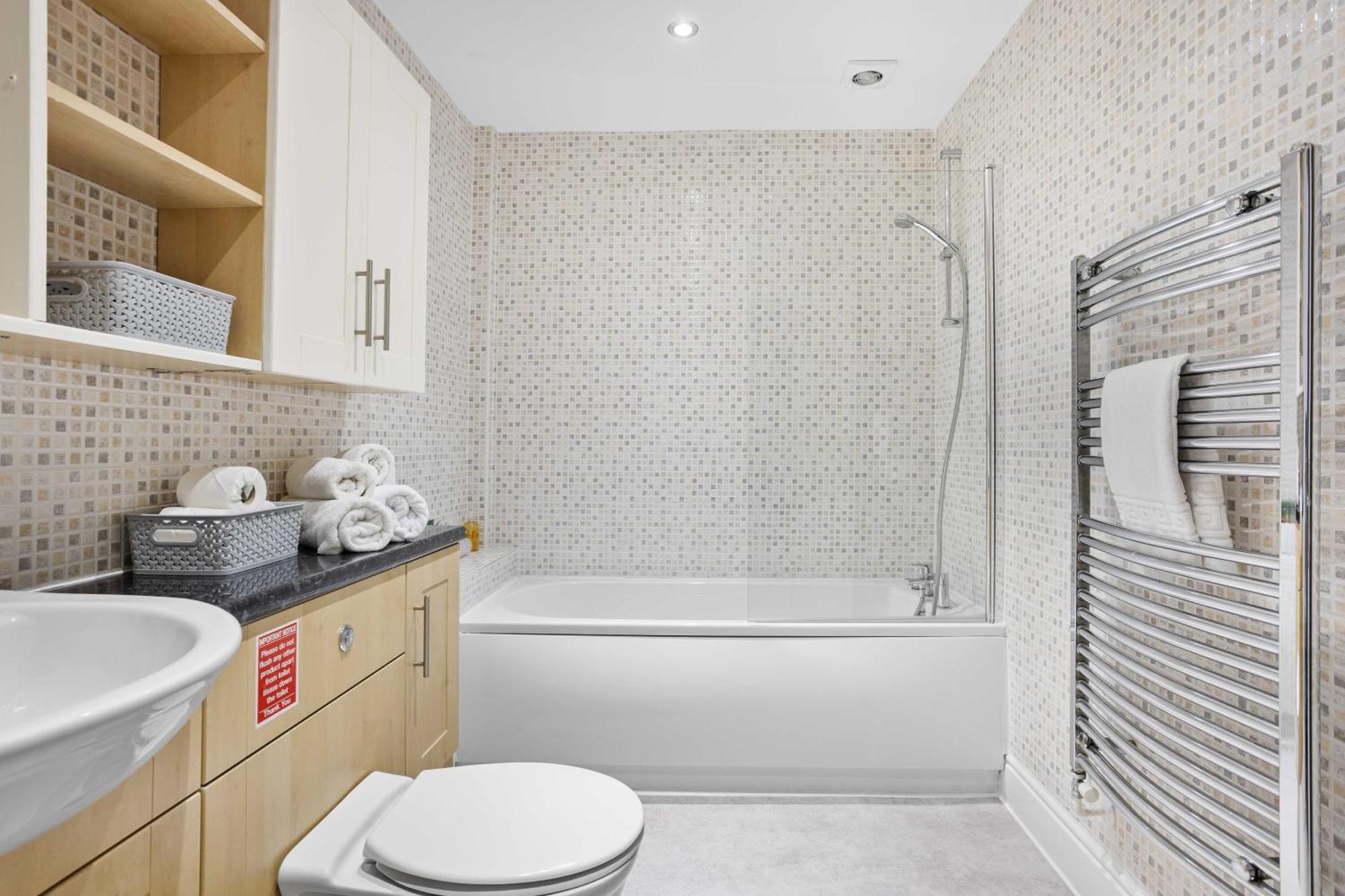 Harbour Court Plymouth - Free Parking - Tucked Away On The Barbican With Courtyard - By Ocean City Retreats Екстер'єр фото